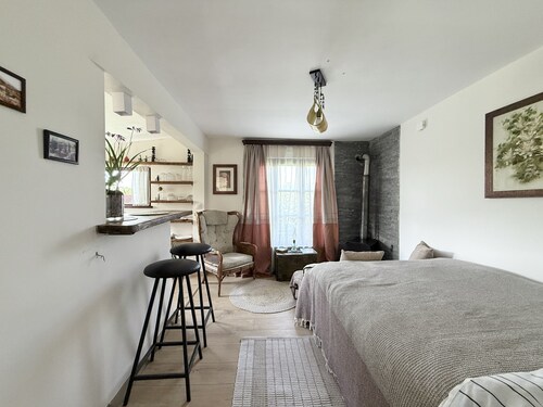 Charming 1-bedroom chalet in the mountains of Kiketi, near to Kiketi Farm.