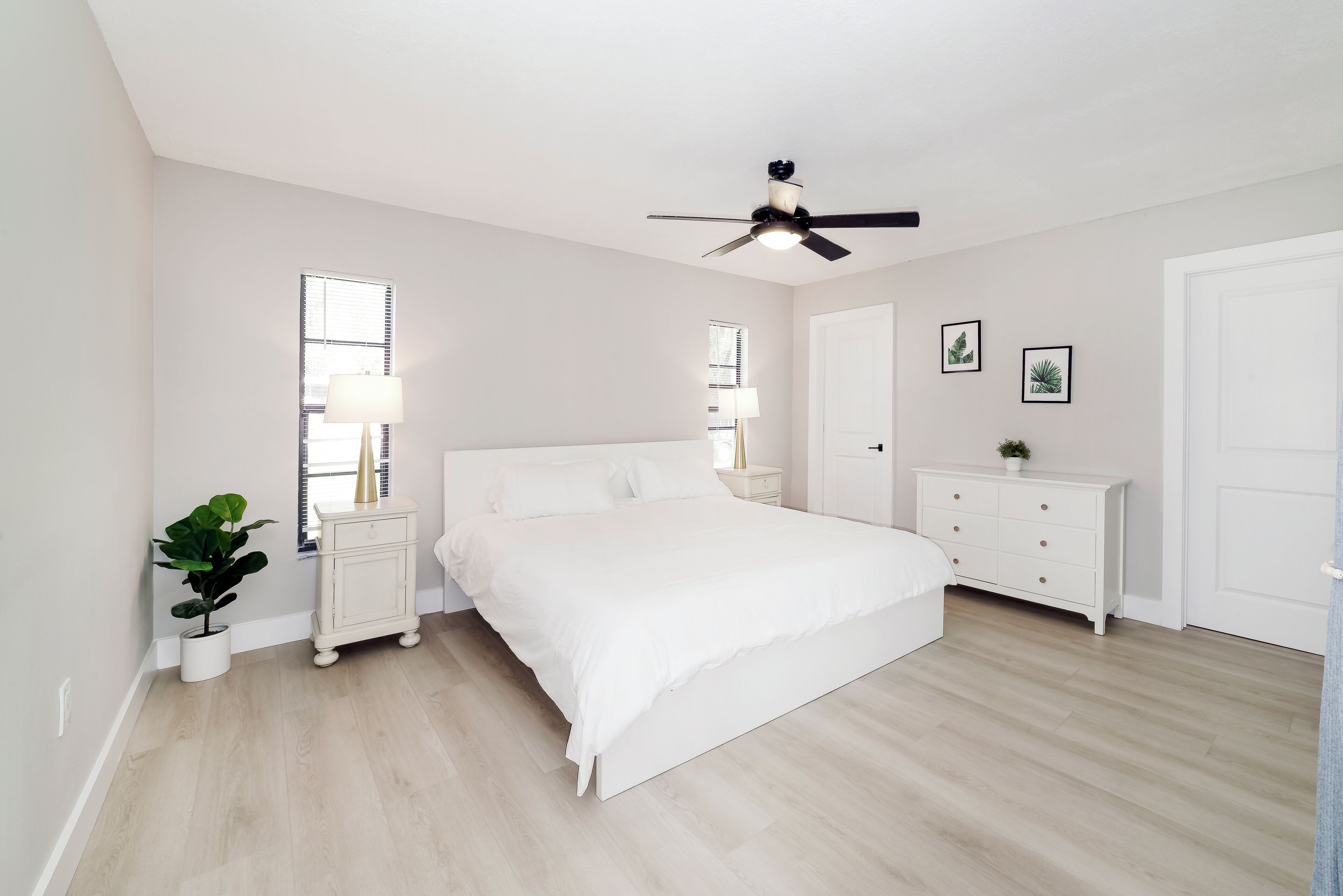 3 habitaciones, tabla de planchar con plancha y wifi gratis 