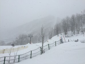 Snow and ski sports - 3 Limone Hut White Reserve Ski-in Ski-out Morel chairlift (Piemonte)