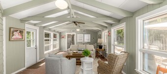 The Roosevelt Suite (2 BEDROOMS/2 BATHS)