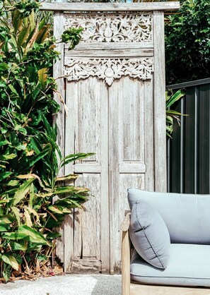 Terrace/patio - 'Casa Keys' Shoal Bay Boutique Coastal Home (Shoal Bay)