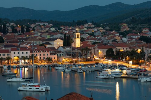 Apartment Dragojevic - Two bedroom apartment with Terrace and Sea View