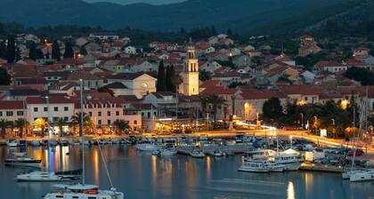 Apartment Dragojevic - Two bedroom apartment with Terrace and Sea View