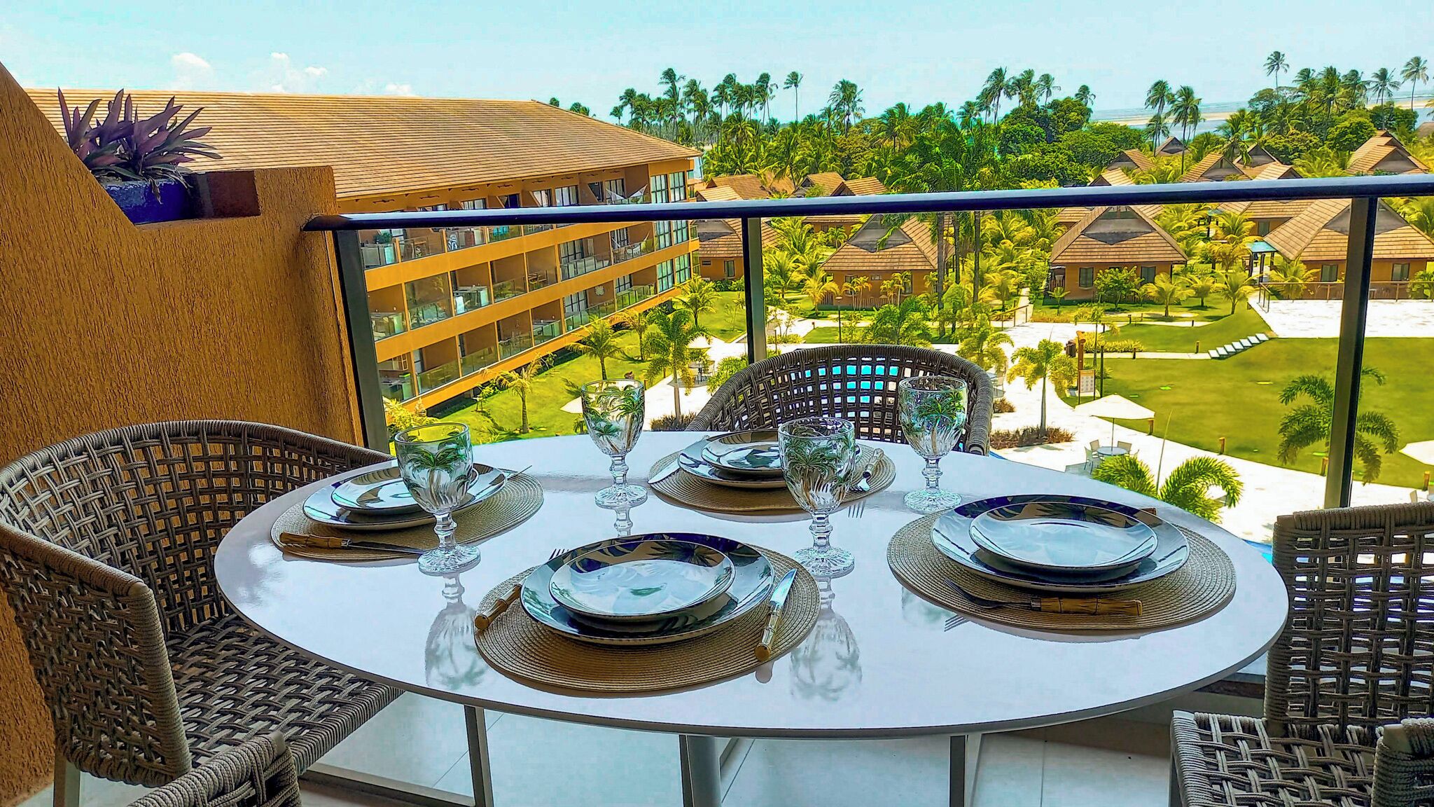 Estudio | Patio hawaiano