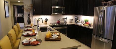 Fridge, microwave, oven, dishwasher