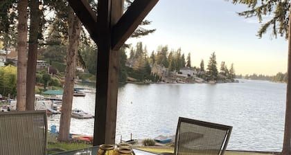 Lakefront Apartment on Beautiful Lake Tapps, Spectacular Views