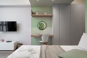 Loft | Hypo-allergenic bedding, individually decorated, individually furnished - Kolokotroni Lofts Syntagma (Athens)