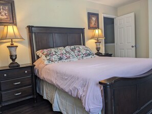 3 habitaciones, tabla de planchar con plancha y wifi gratis 