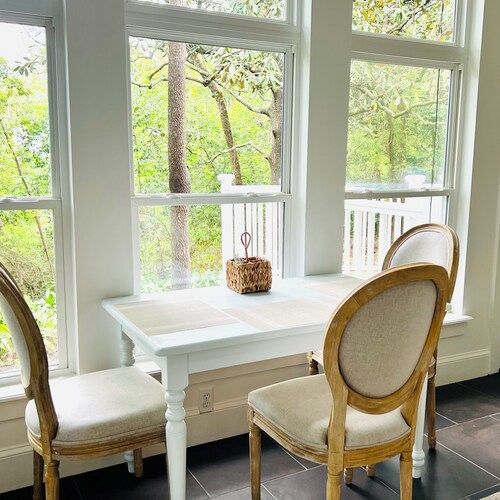 Magnolia Suite at The Mockingbird inn Boutique Hotel