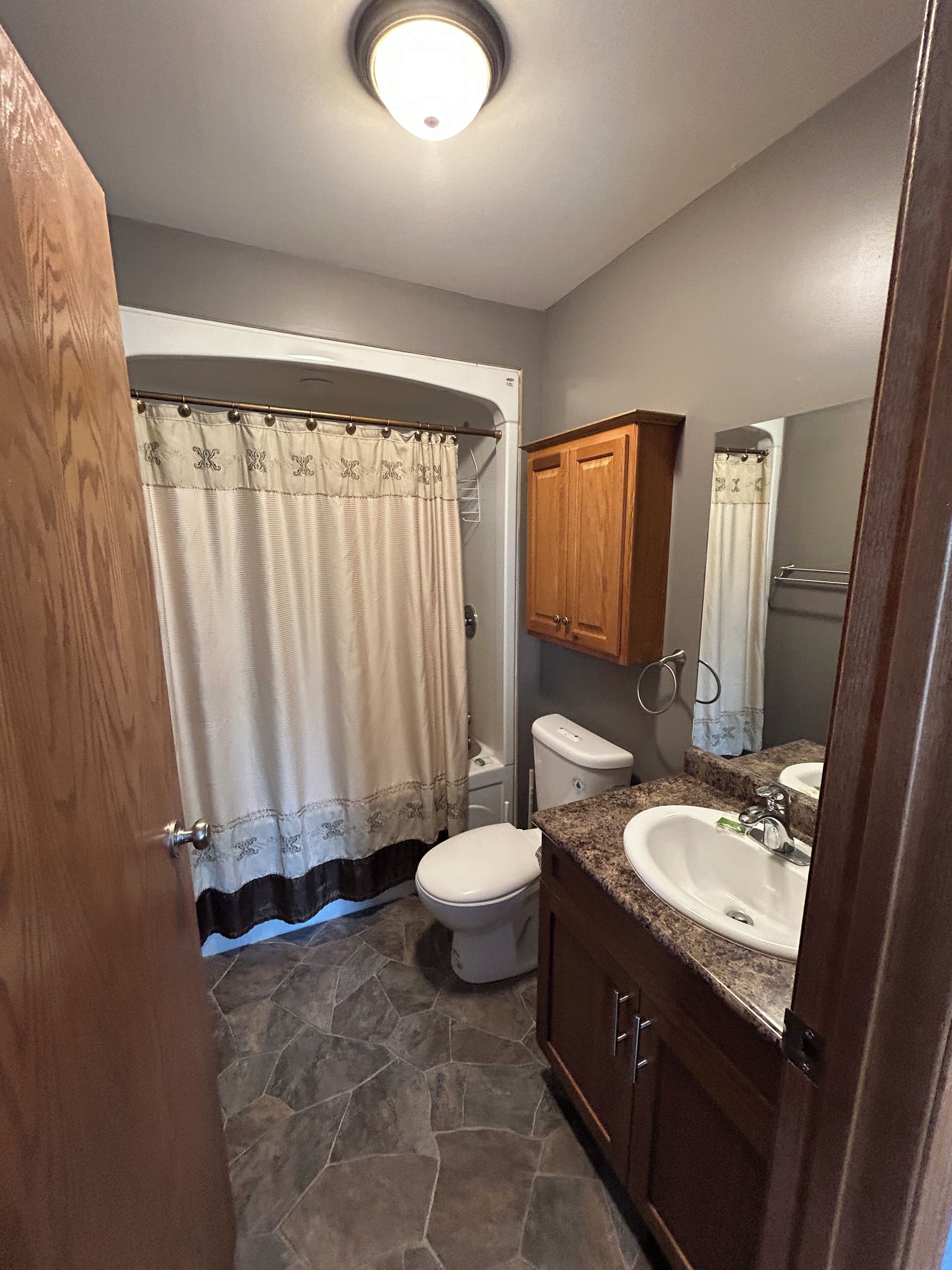 Executive Suite | Bathroom | Combined shower/tub