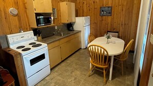 Classic Cabin, 2 Bedrooms, Beach View, Beachfront | Private kitchen - Betula Lake Resort (Betula Lake)