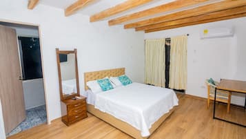 Standard Room | Free WiFi