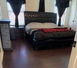 4 多间卧室、WiFi、床单