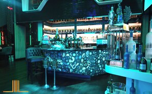 Bar (in der Unterkunft)