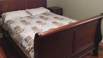 3 bedrooms, free WiFi, bed sheets