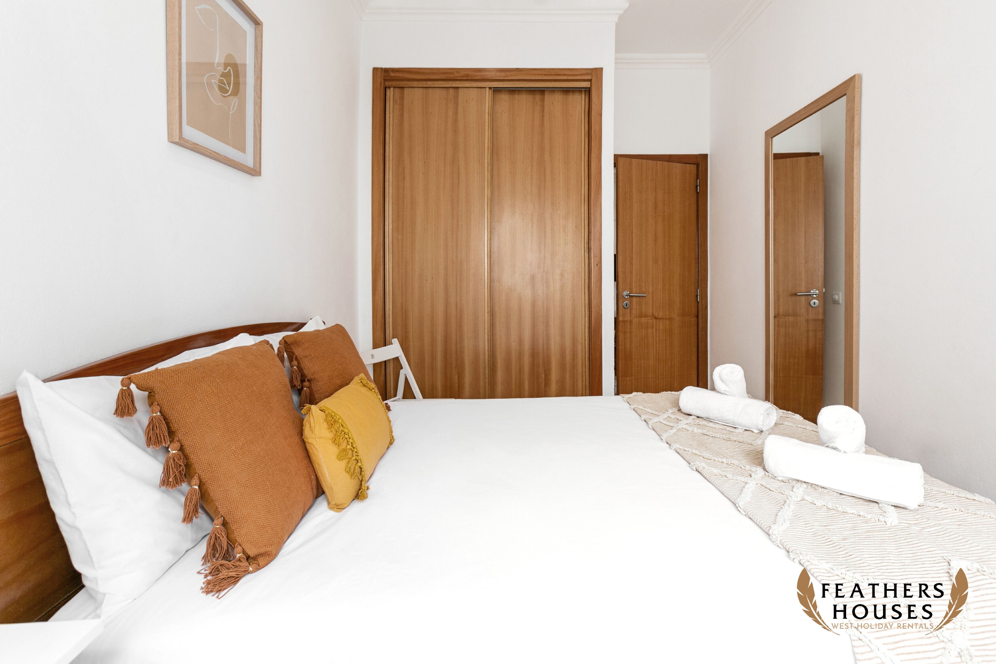 2 slaapkamers, reisbedje, internet, beddengoed