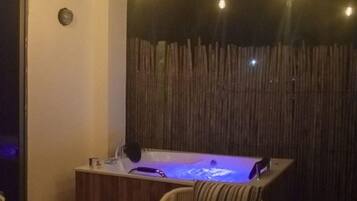 Standard Room | Free WiFi