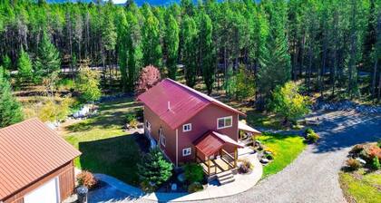 New West Glacier Gem! RV's Welcome! Secluded!