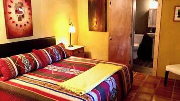 4 bedrooms, free WiFi, bed sheets