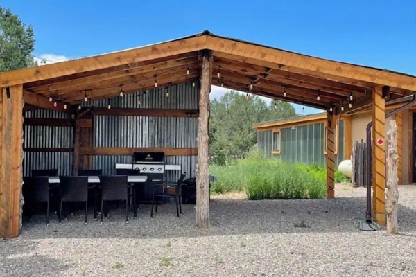 Dining pavilion next to the Ranch House.