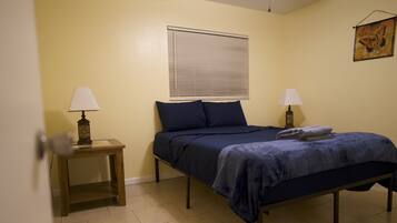 3 bedrooms, WiFi, bed sheets