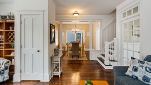 Interior - Escape to Paradise - 4 BR/ Loft 2.5BA,One Block to the Bay with a Private Pool (Lower Township)