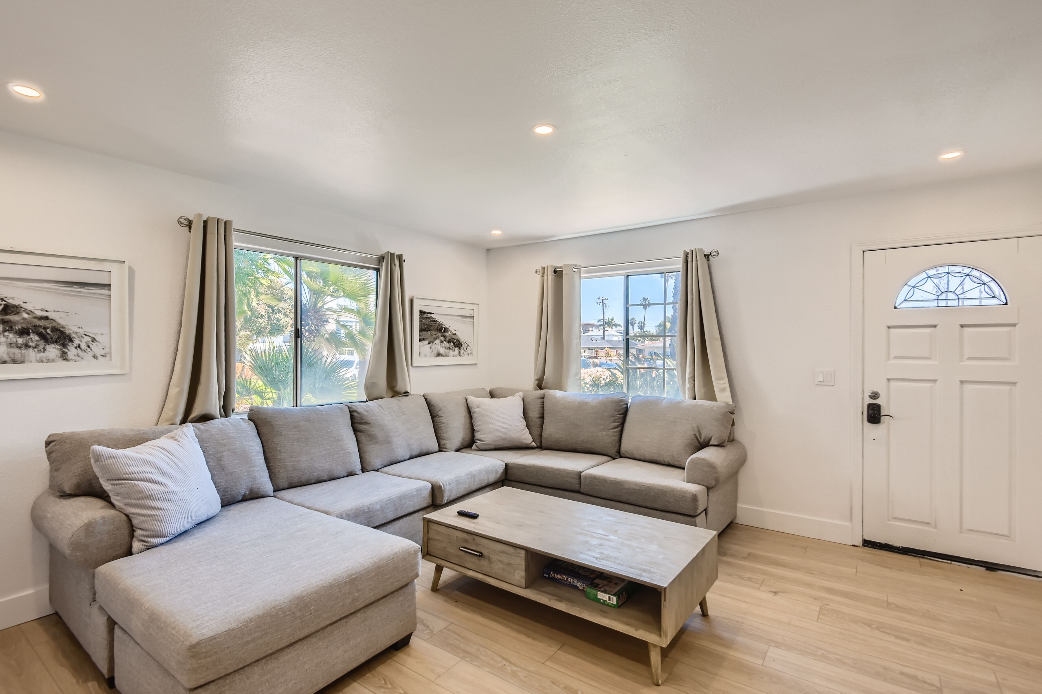 Smart TV, fireplace, video games, DVD player