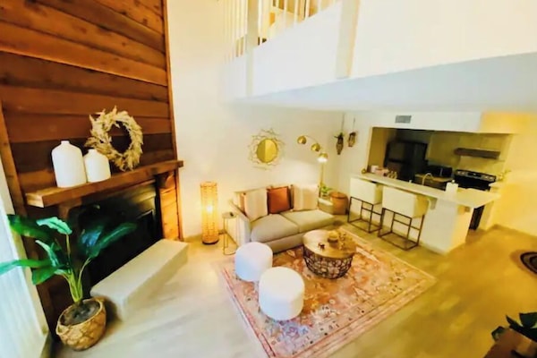 Televisión, chimenea