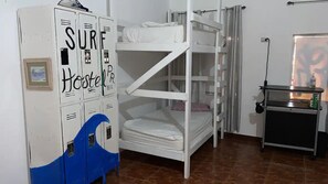 Basic Shared Dormitory, Men only | Free WiFi, bed sheets - Beach Dorms San Juan (San Juan)