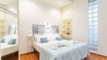 Fer et planche Ă repasser, Wi-Fi gratuit, draps fournis