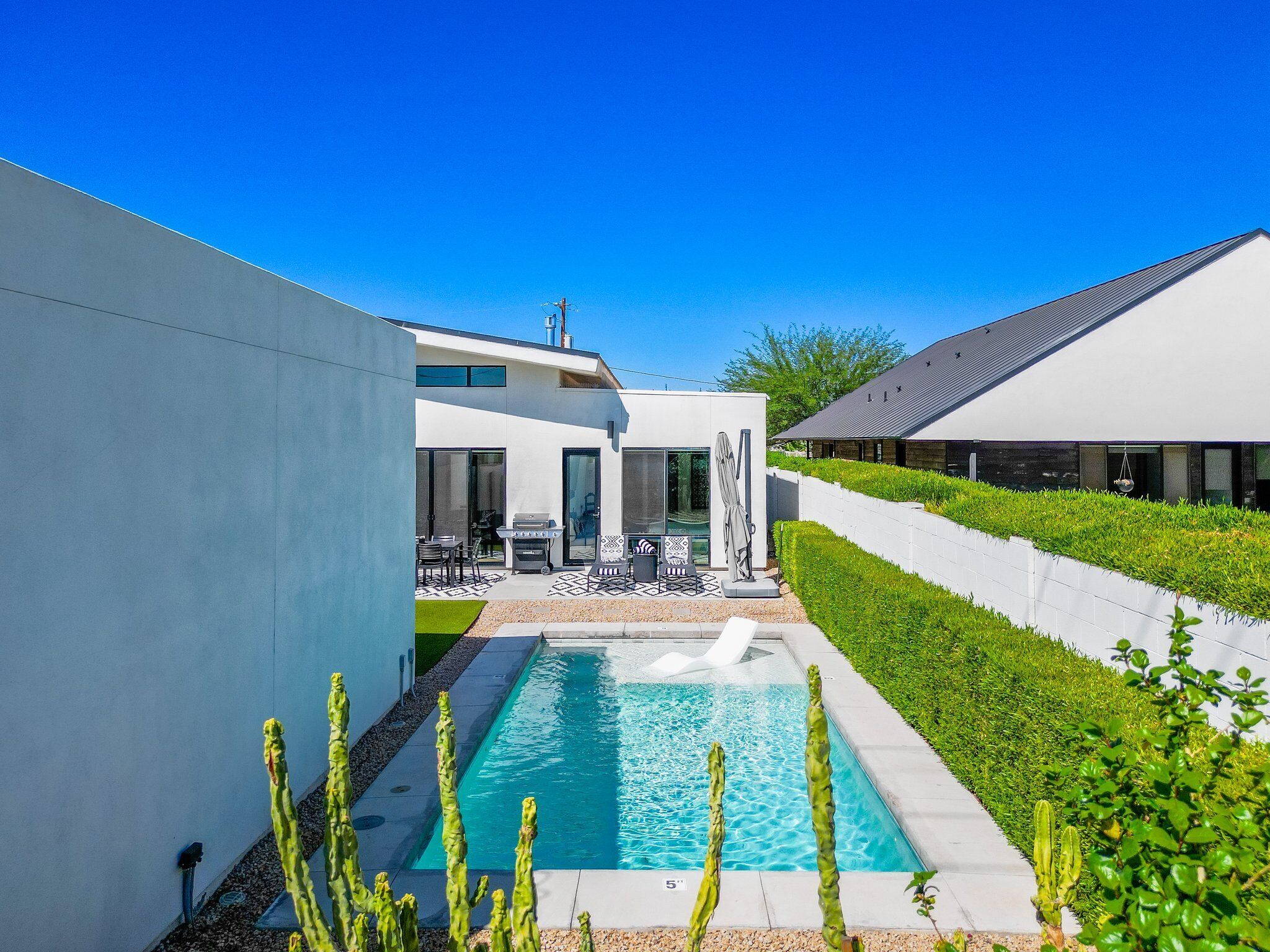 Casa Danesa | Pool | Fire Pit | Putt-Putt | Luxe & Modern
