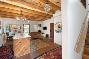 TV, fireplace, offices - Casita Acequia - Two Kiva Fireplaces, Two Patios (Santa Fe)