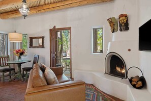 TV, fireplace, offices