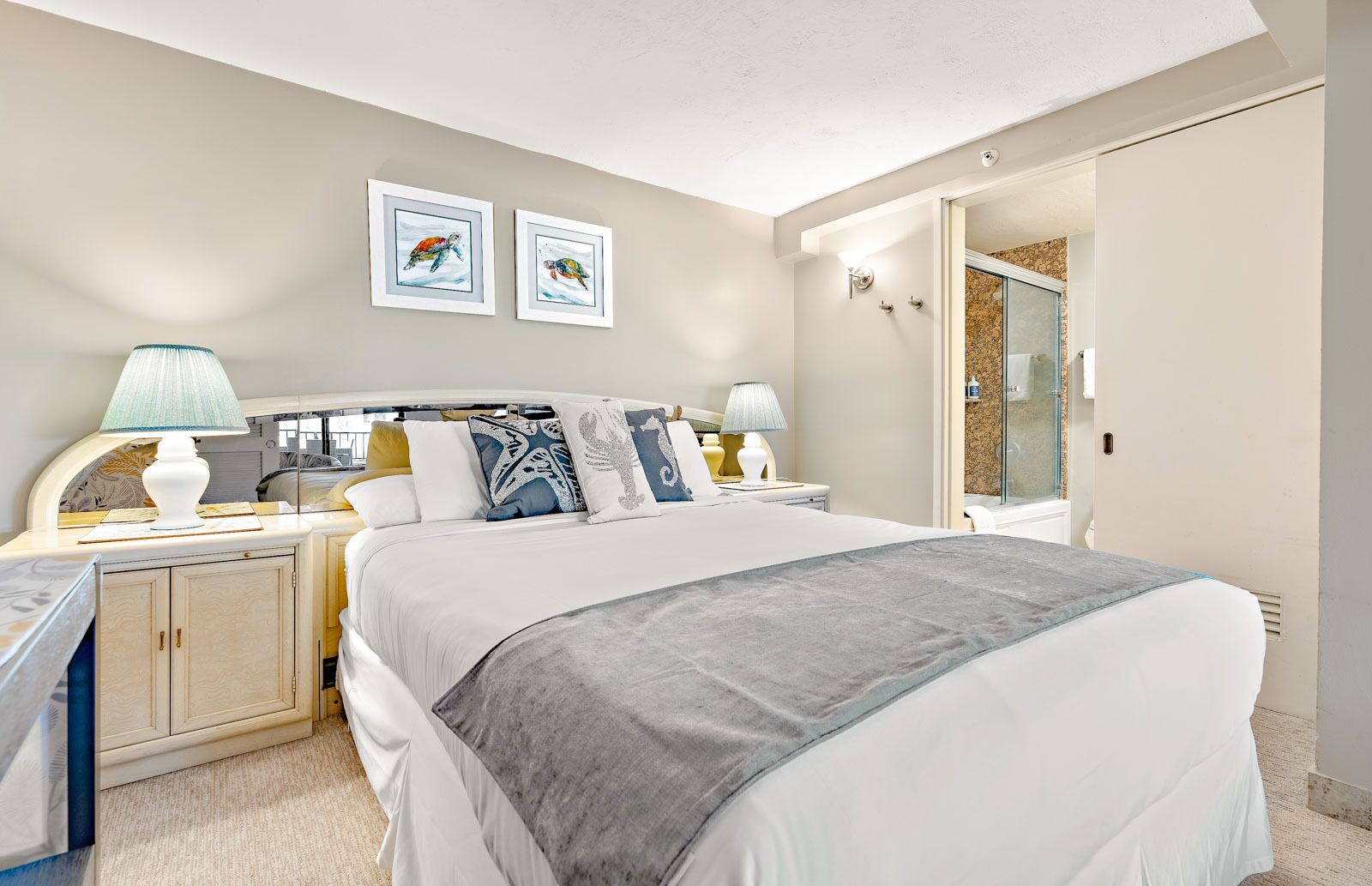 6 bedrooms, iron/ironing board, free WiFi, bed sheets