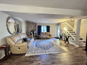 Smart TV, Netflix, streaming services