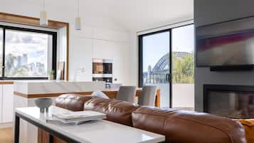 Two Bedroom Penthouse Apartment | Oleskelualue | Älytelevisio, Netflix, suoratoistopalvelut