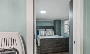 1 bedroom, memory-foam beds, iron/ironing board, free WiFi