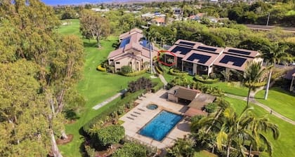 Newly Renovated Lanai! Gorgeous Fully Stocked 2 Bd/2Ba on Golf Course!