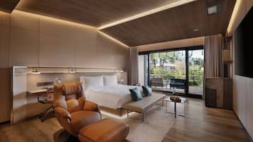 Biancheria da letto di alta qualità, copriletto in piuma, minibar