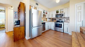 콘도, 침실 2개 | 전용 주방 | 오븐