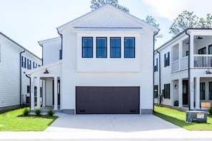 House, 3 Bedrooms | Exterior - Bay Belle by Gold Star Vacation Rentals (Orange Beach)