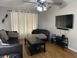 Smart TV y reproductor de DVD 