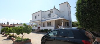 Villa Shehu