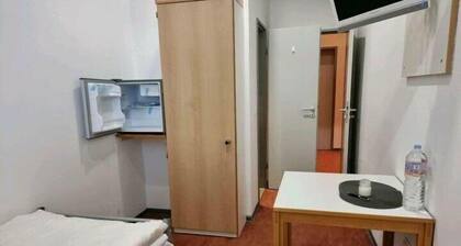 LaOla Living - Hostel