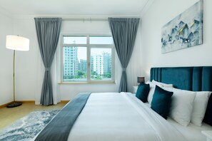 公寓, 2 间卧室 | 2 多间卧室、高档床上用品、客房内保险箱、办公桌