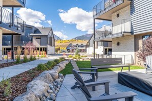 Apartment (2 Bedrooms) | Exterior