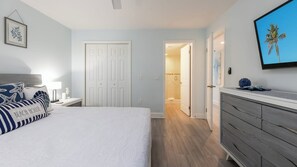 2 soverom, strykejern/-brett, reiseseng for barn og wi-fi