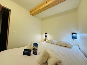 2 makuuhuonetta, ilmainen Wi-Fi, vuodevaatteet