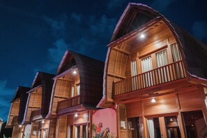 المنشأة من الخارج