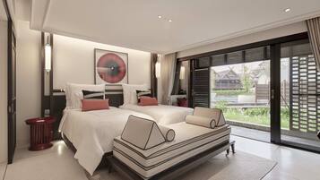 Balcony Deluxe | Egyptian cotton sheets, premium bedding, in-room safe